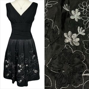 Dressbarn 3D Dark Floral Midi Dress Sz‎ 10 Ruched Black Fairy Grunge Event HOCO